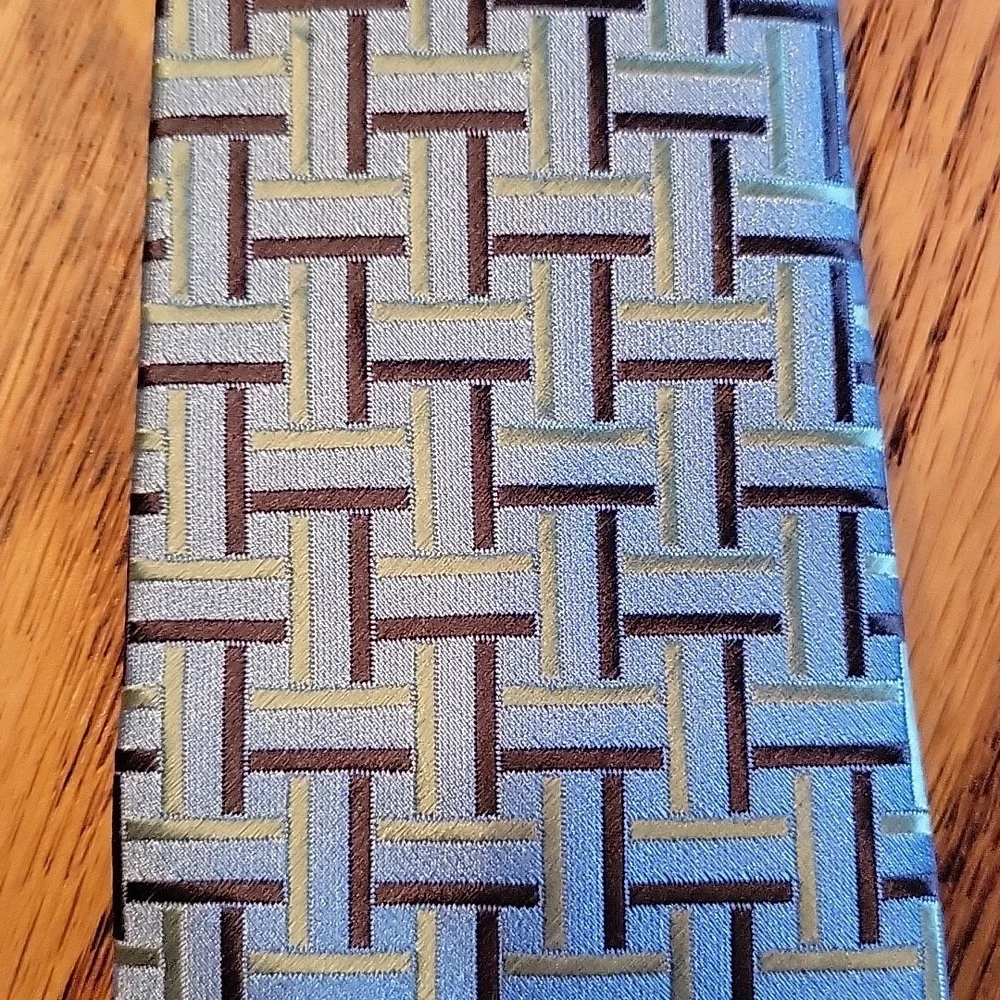 Zippered Blue & Green Tie